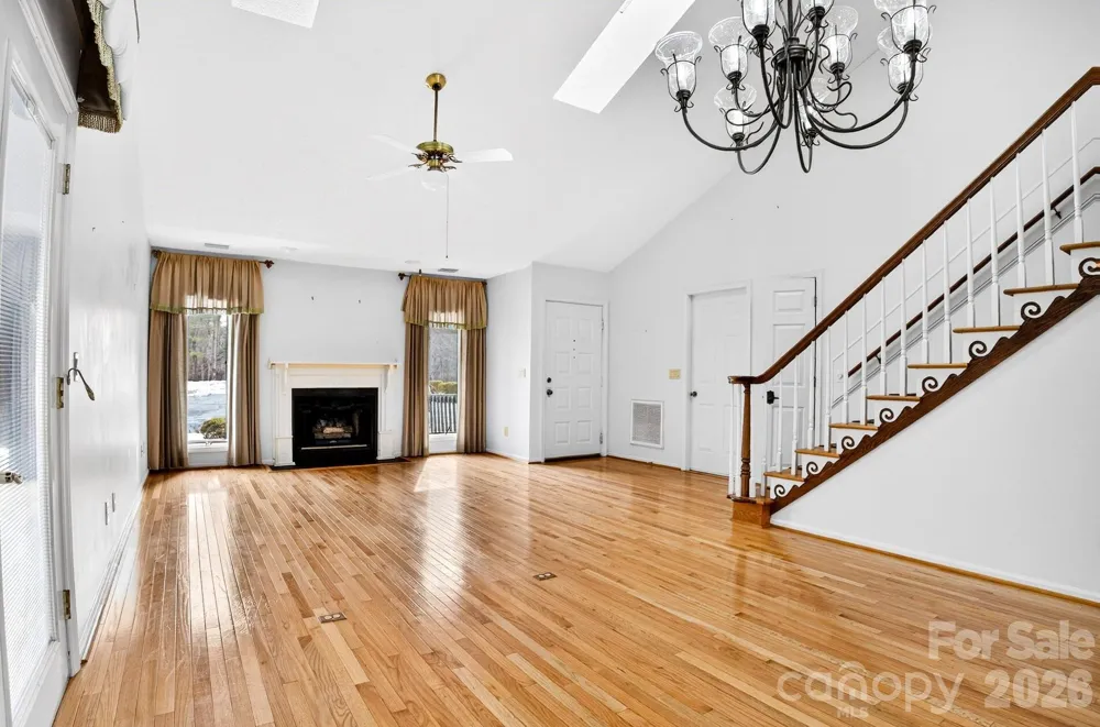 703 Independence Trail Morganton, NC 28655