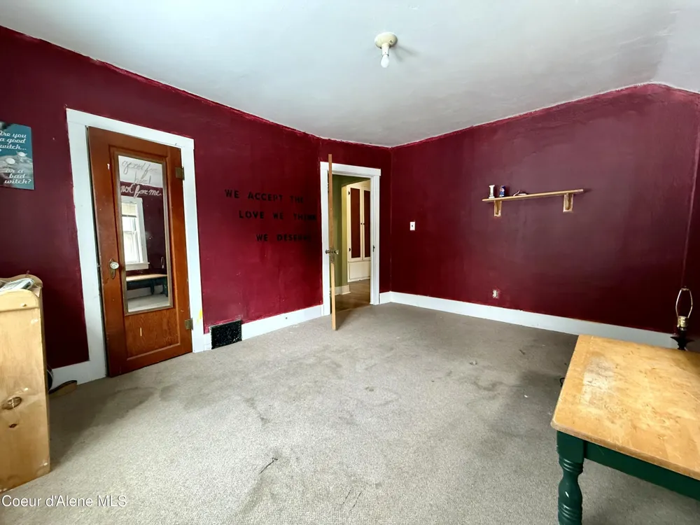 910 Main Street Wardner, ID 83837