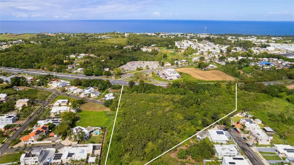 CARR. NUM. 2 KM. 91.8 Camuy, PR 00627