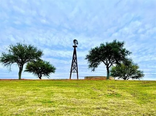 234 Lakeland Ranch Hillister, TX 77624