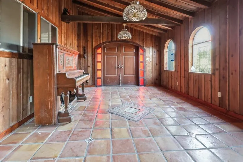 429 Yorktown Boulevard