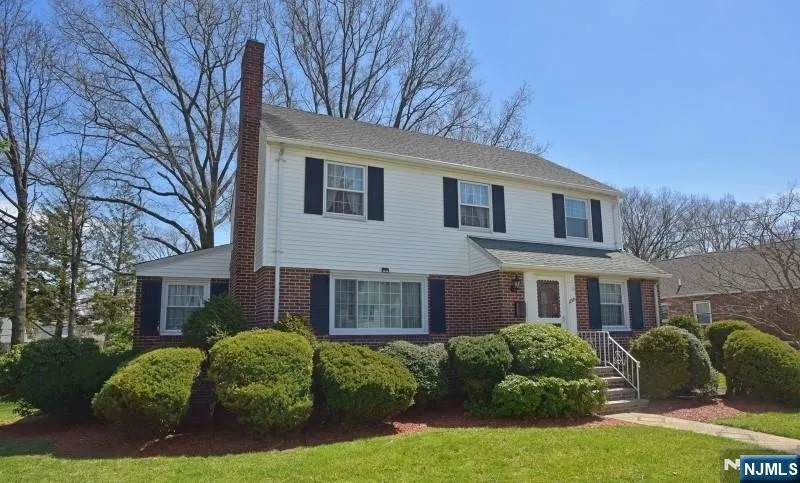 1259 Grandview Avenue