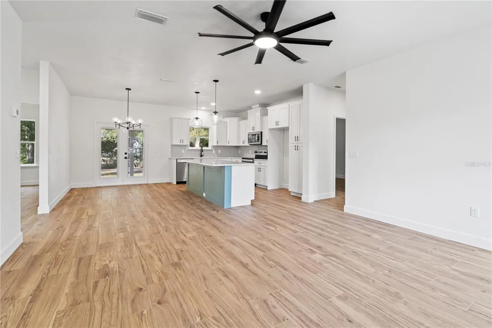 601 FISHER DRIVE Bronson, FL 32621