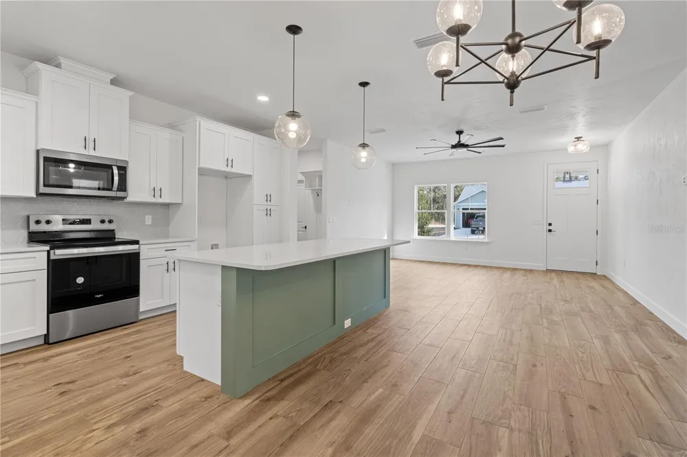 601 FISHER DRIVE Bronson, FL 32621
