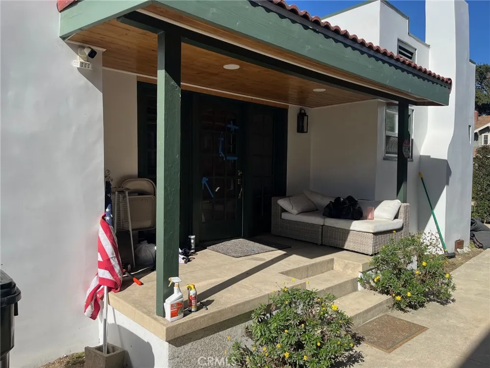 412 E Columbia Pomona, CA 91767