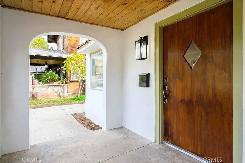 412 E Columbia Pomona, CA 91767