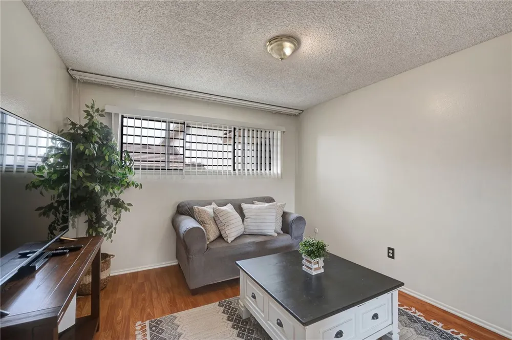 3504 Rainbow Lane Highland, CA 92346