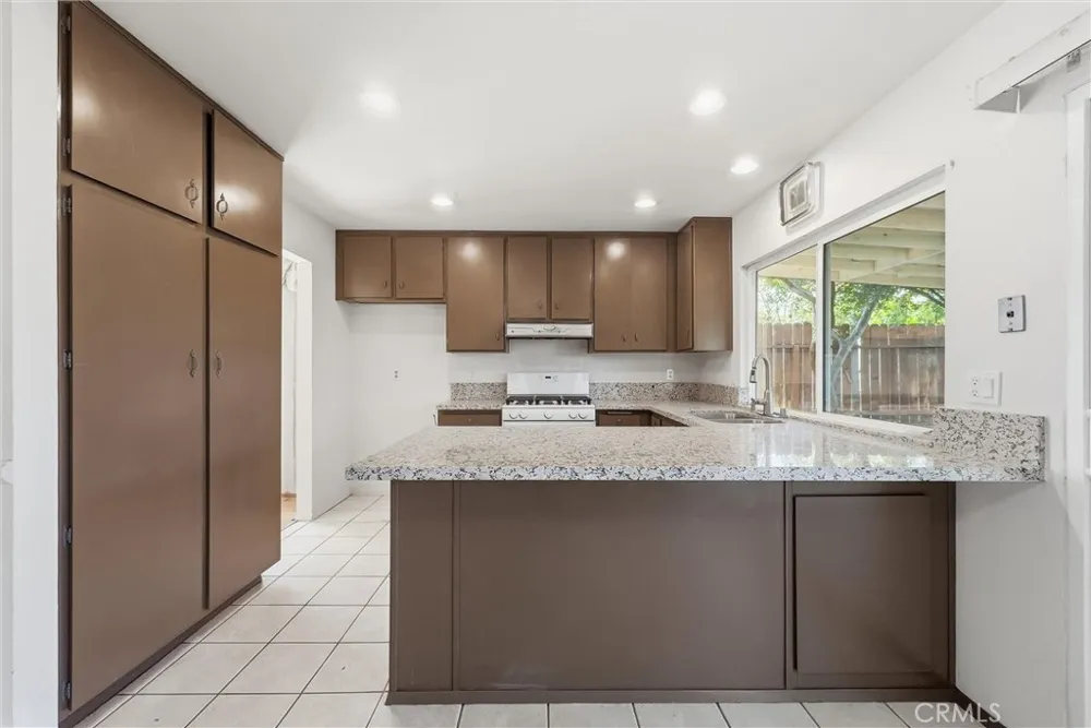 4314 Baggett Drive Riverside, CA 92505