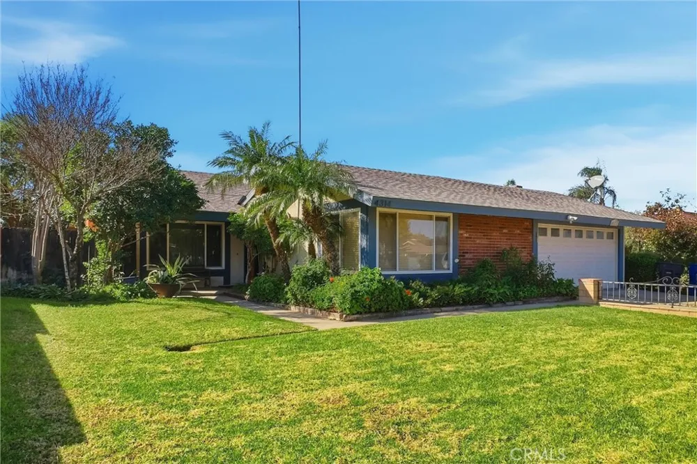 4314 Baggett Drive Riverside, CA 92505