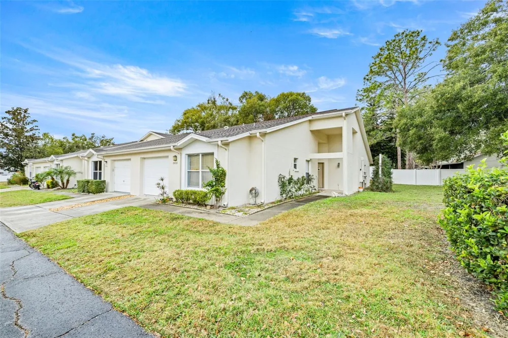 8408 TERRACE MEADOWS COURT