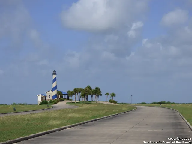 3410 Beachside Blvd. Palacios, TX 77465