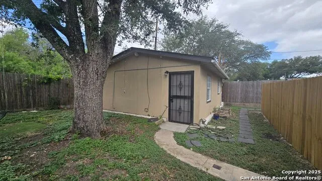 212 PLACID DR Unit 2