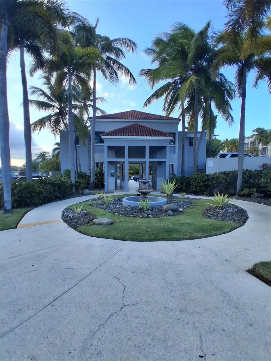 904 PALMA DORADO ST. CONDOMINIO PALMA DORADA VILLAGE #904