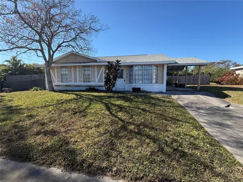 750 NE HAMPTON DRIVE