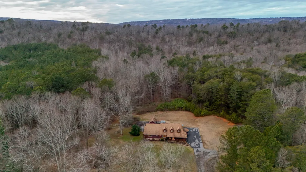 446 Jamestown Road Menlo, GA 30731