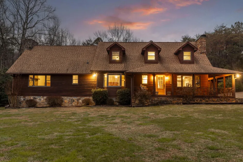 446 Jamestown Road Menlo, GA 30731