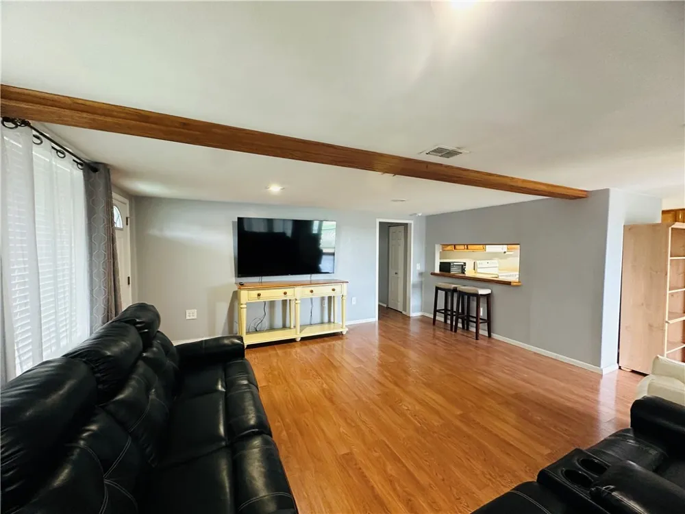 113 White Point Drive Sandia, TX 78383