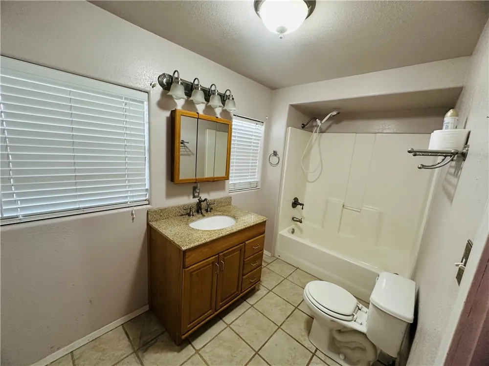 113 White Point Drive Sandia, TX 78383