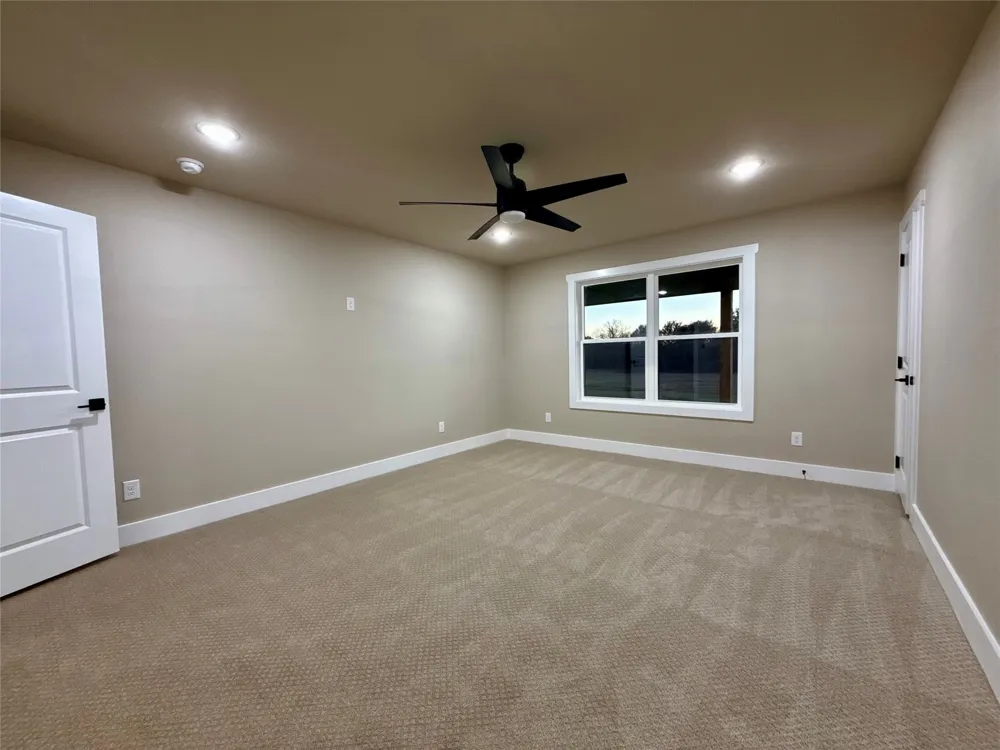 175 Flint Lane Chico, TX 76431