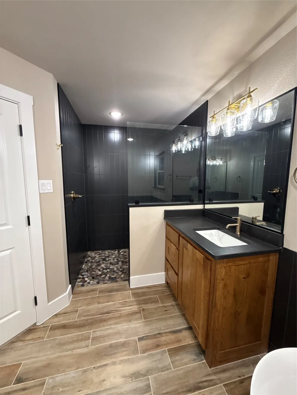 175 Flint Lane Chico, TX 76431