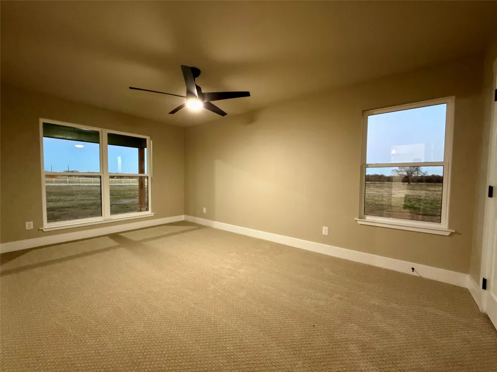 175 Flint Lane Chico, TX 76431