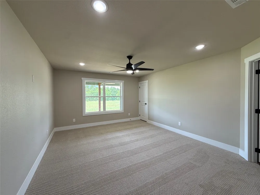 175 Flint Lane Chico, TX 76431