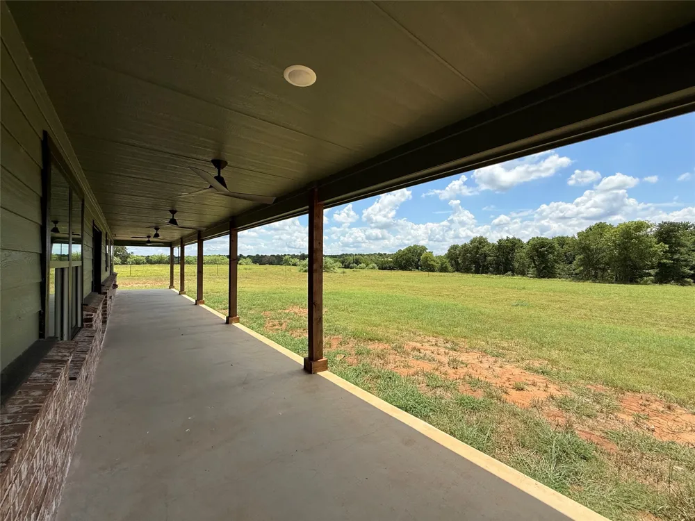 175 Flint Lane Chico, TX 76431