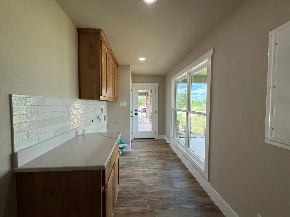 175 Flint Lane Chico, TX 76431