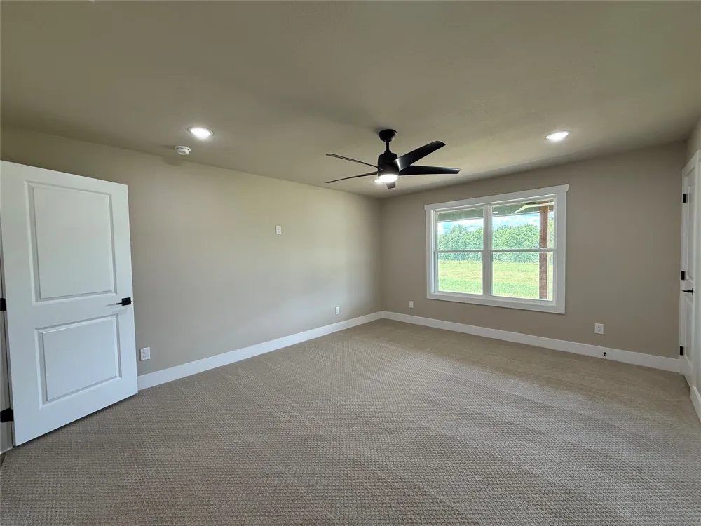 175 Flint Lane Chico, TX 76431