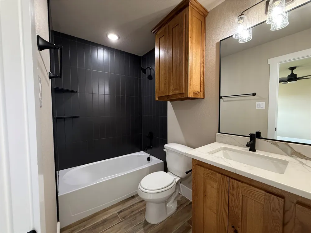 175 Flint Lane Chico, TX 76431
