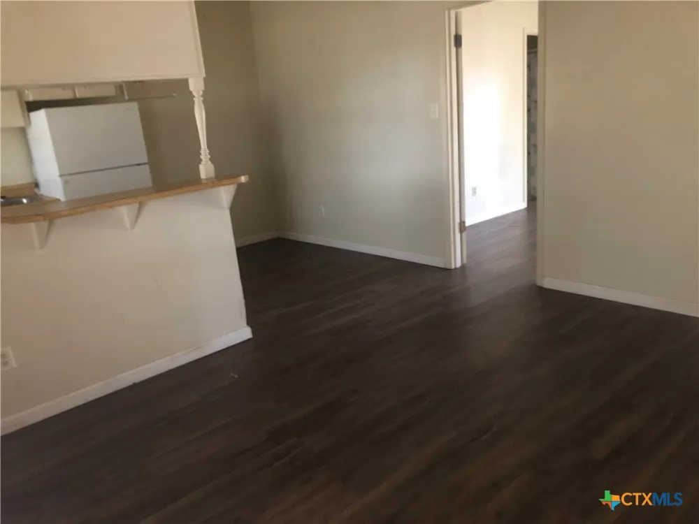 1916 Holloman Drive Port Lavaca, TX 77979