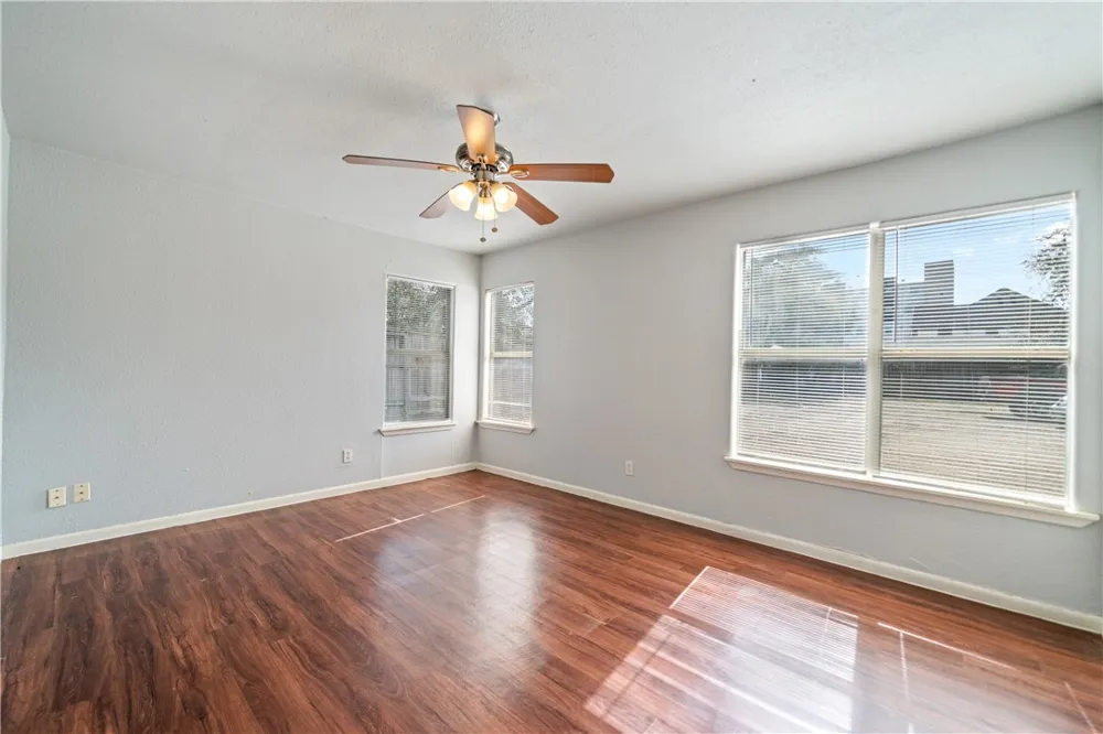 901 Furman Avenue Corpus Christi, TX 78404
