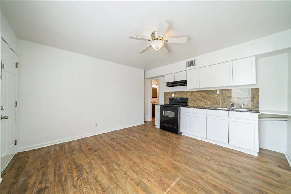 901 Furman Avenue Corpus Christi, TX 78404