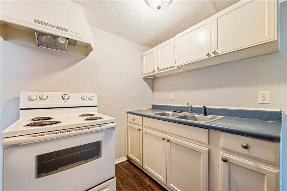 901 Furman Avenue Corpus Christi, TX 78404