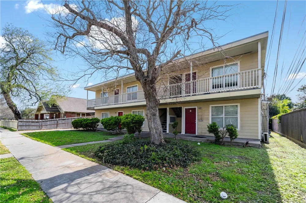 901 Furman Avenue Corpus Christi, TX 78404