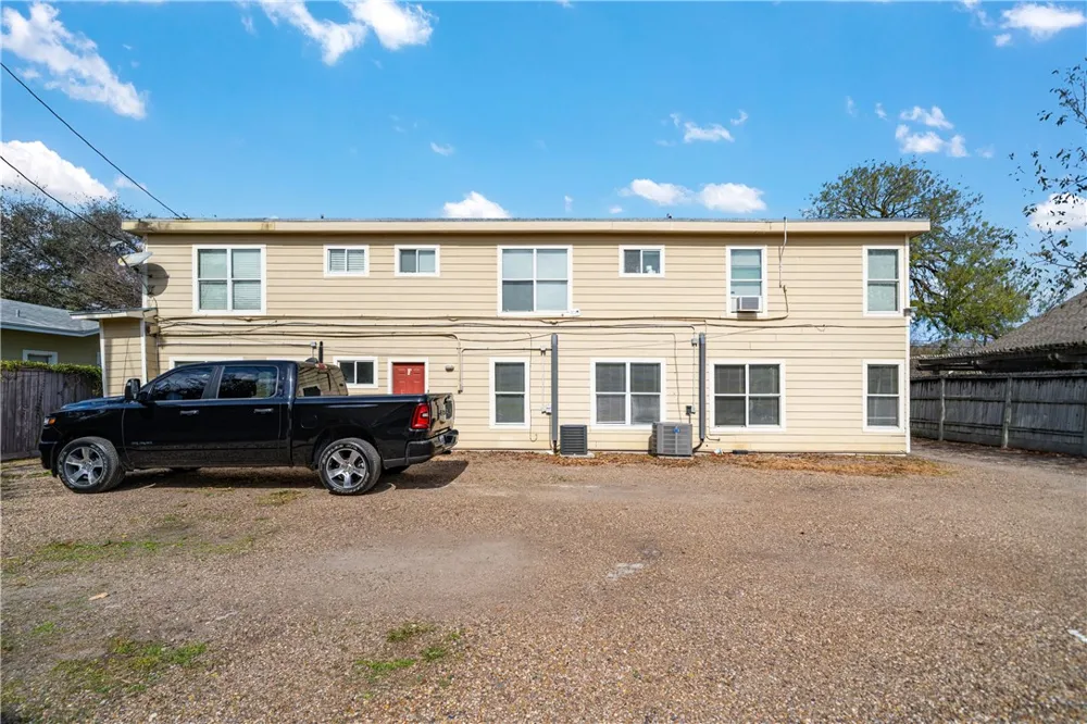901 Furman Avenue Corpus Christi, TX 78404