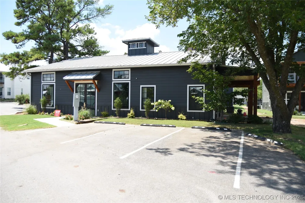 37094 S Cliff Crest Drive Langley, OK 74350