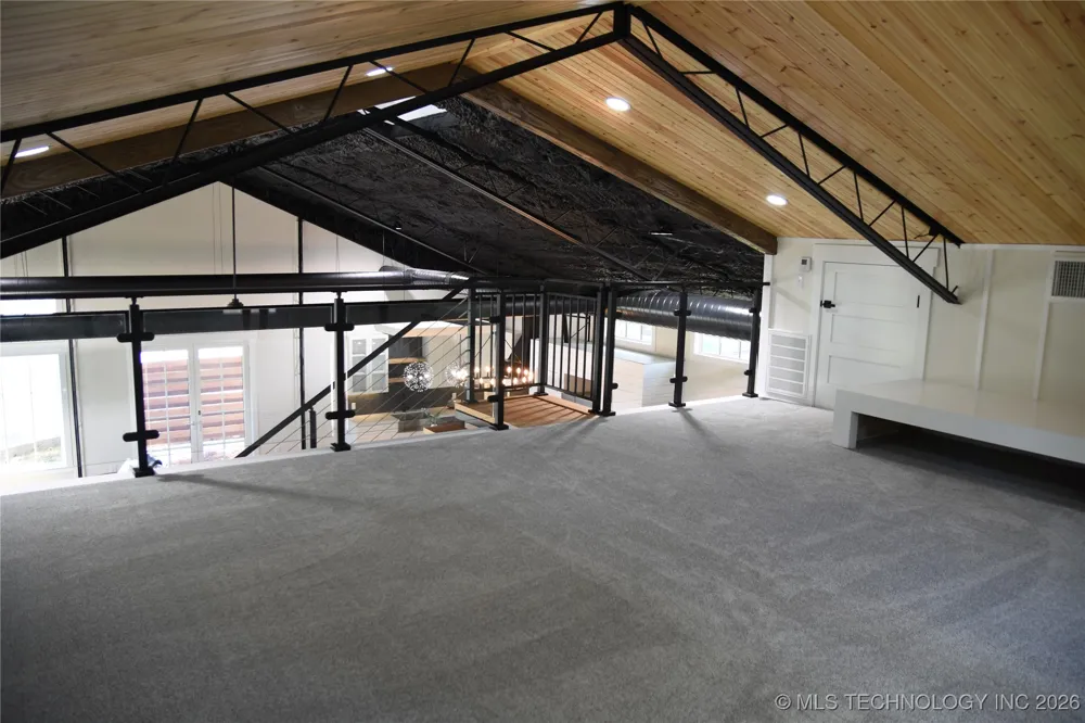 37094 S Cliff Crest Drive Langley, OK 74350