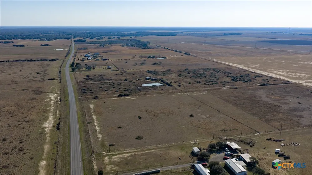 Fm-3131 Lolita, TX 77971