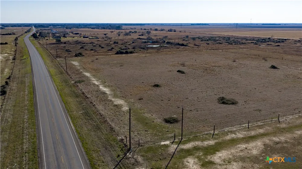Fm-3131 Lolita, TX 77971