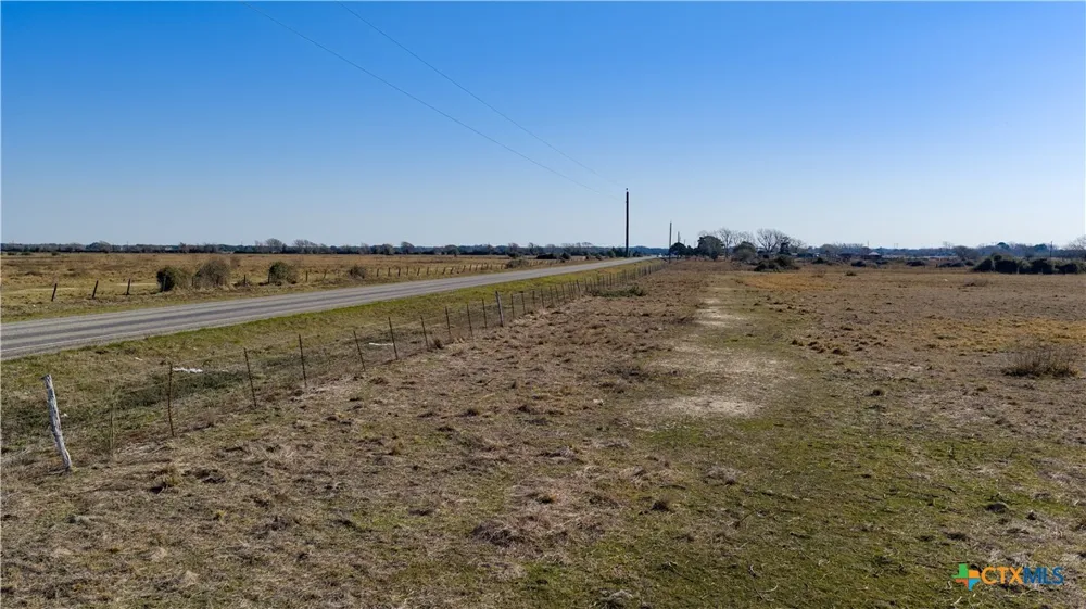 Fm-3131 Lolita, TX 77971