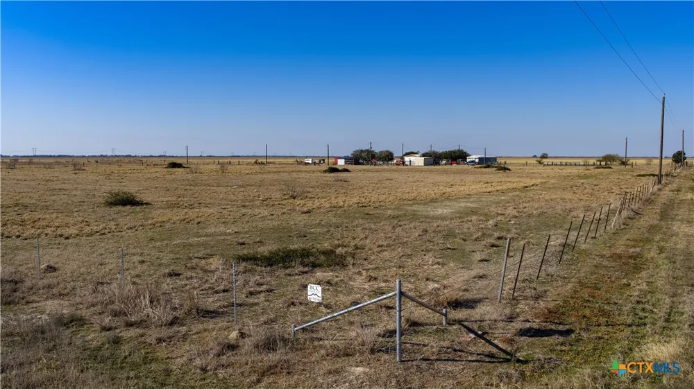 Fm-3131 Lolita, TX 77971