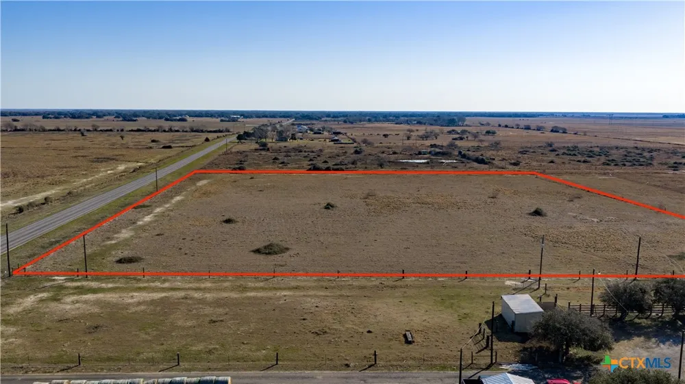 Fm-3131 Lolita, TX 77971