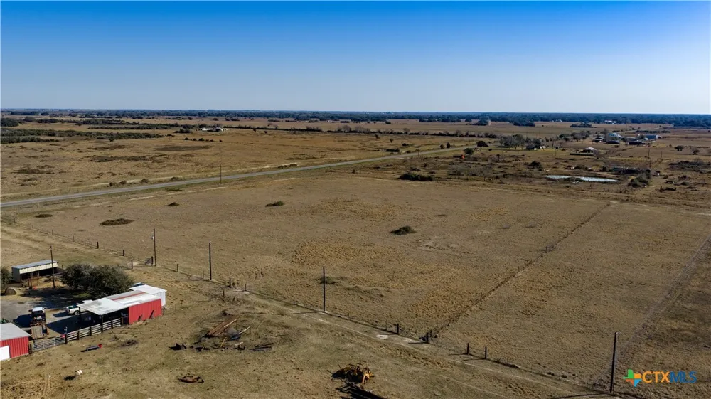 Fm-3131 Lolita, TX 77971