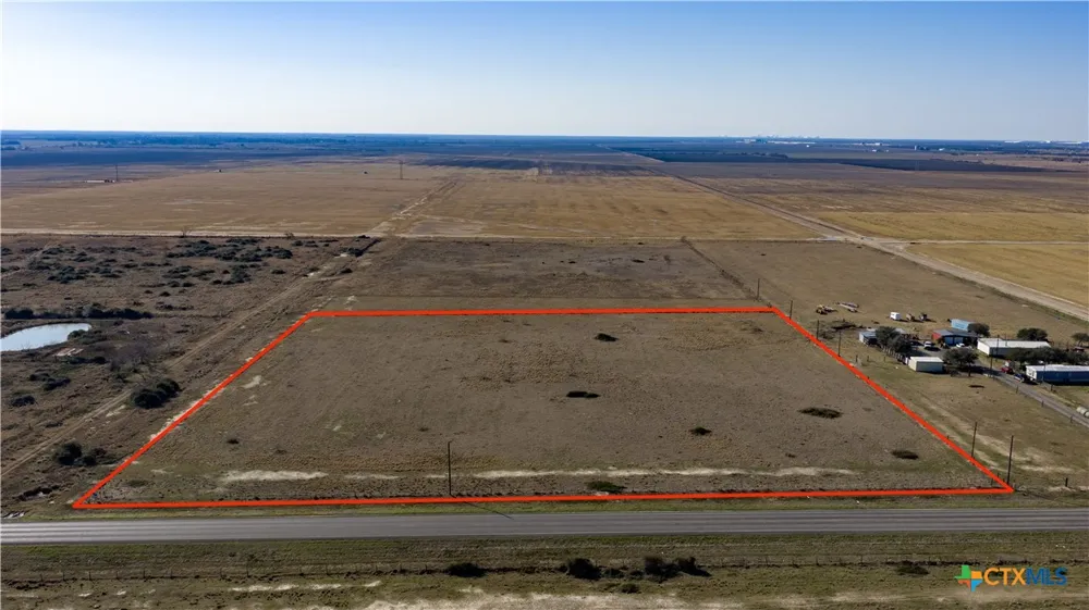 Fm-3131 Lolita, TX 77971