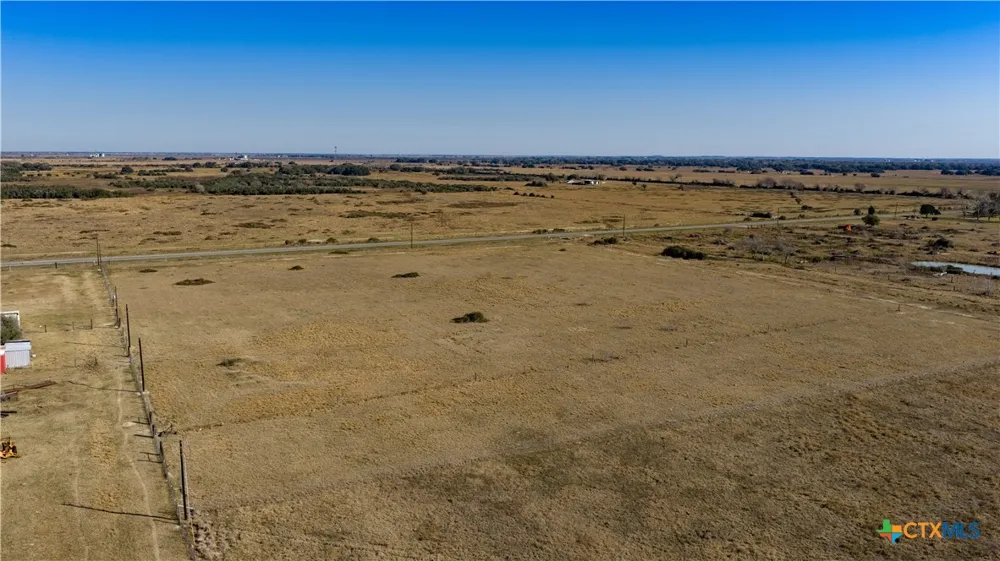 Fm-3131 Lolita, TX 77971