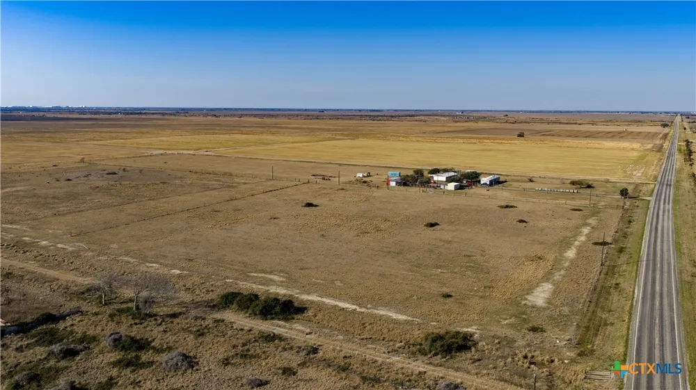 Fm-3131 Lolita, TX 77971