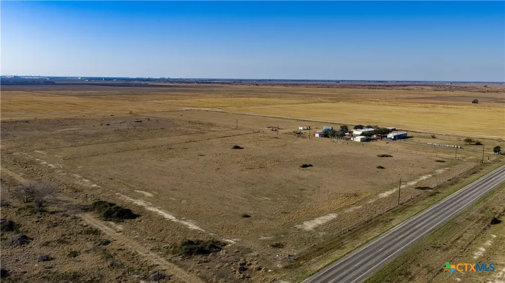 Fm-3131 Lolita, TX 77971
