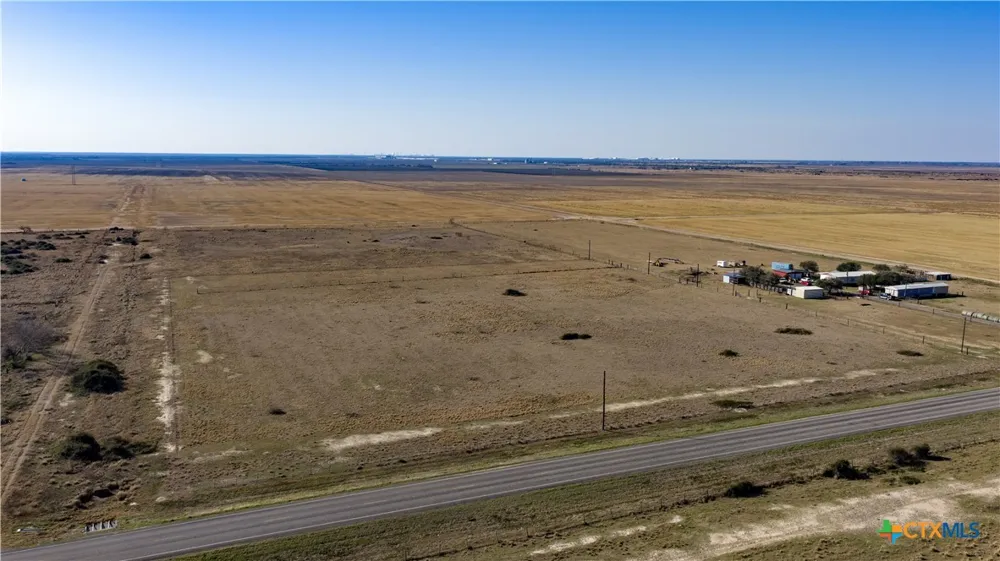 Fm-3131 Lolita, TX 77971