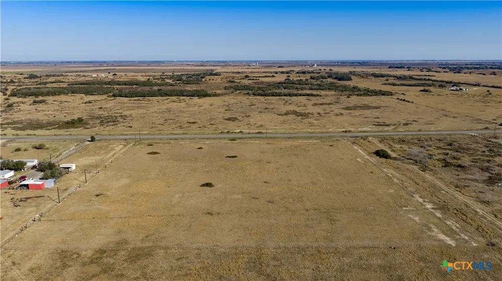 Fm-3131 Lolita, TX 77971